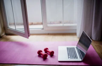 Legs extension sans machine : exercices efficaces